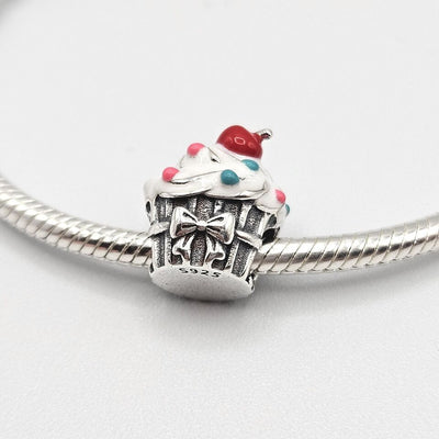 Cupcake Muffin Charm - bellissi