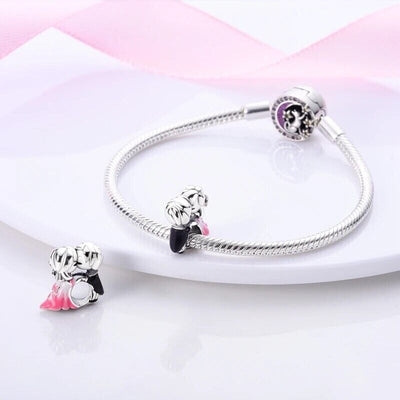 Dancing Boy Girl Kissing Couple Charm - bellissi