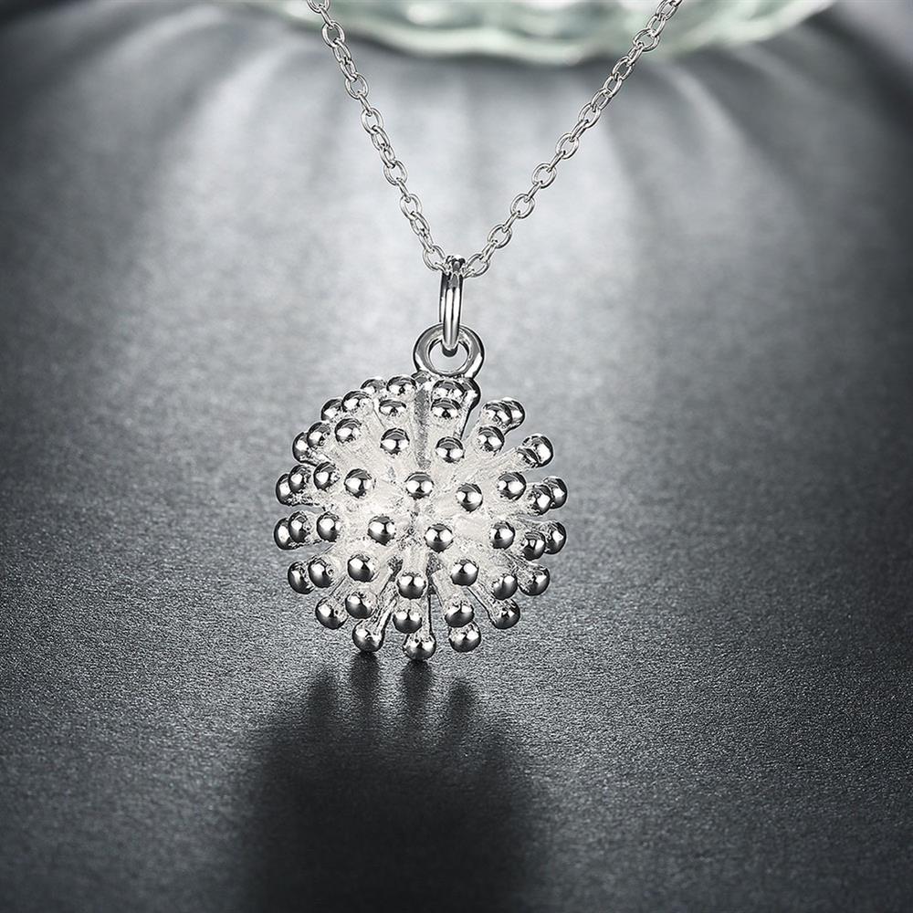 Dandelion Flower Necklace - bellissi