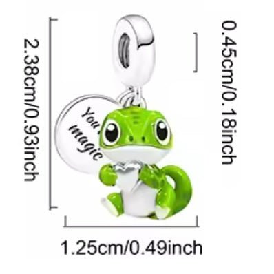 Green Enamel Lizard Sterling Silver Charm - bellissi