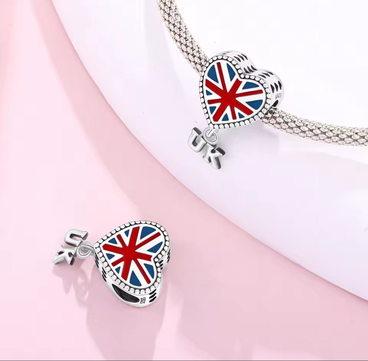 Heart of England Charm - bellissi