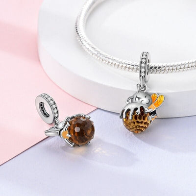 Honey Bee Dangle Charm - bellissi