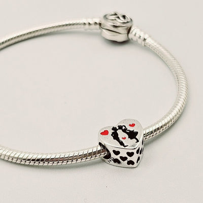 Kissing Couple Love Heart Gift Charm - bellissi