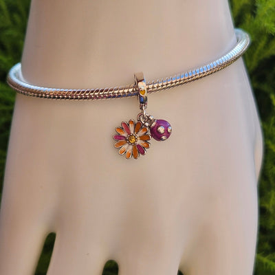 Ladybird & Daisy Flower Dangle Charm - bellissi