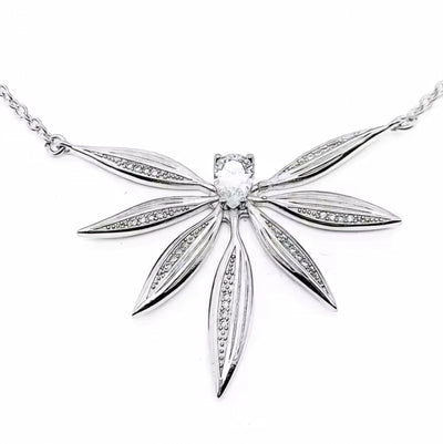 Leaf with Zirconia Necklace - bellissi