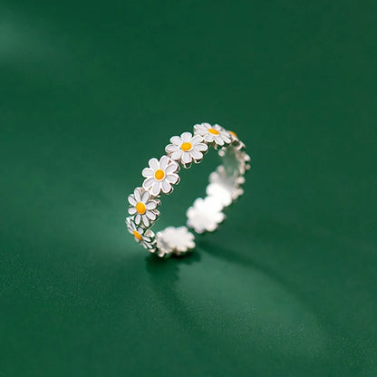 Daisy Flower Ring