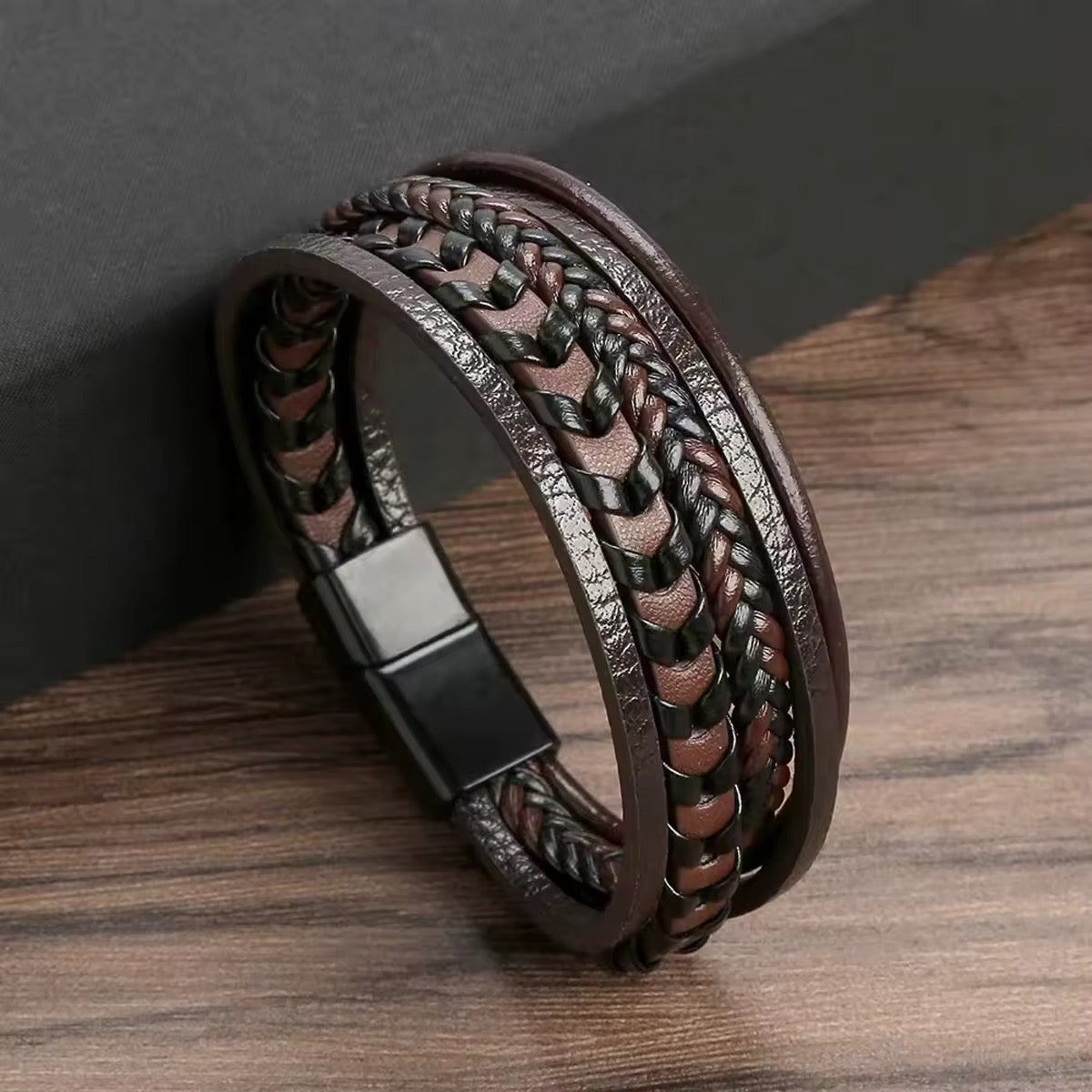 MEN'S Multi - layered Vintage Leather Rope Bracelet - bellissi