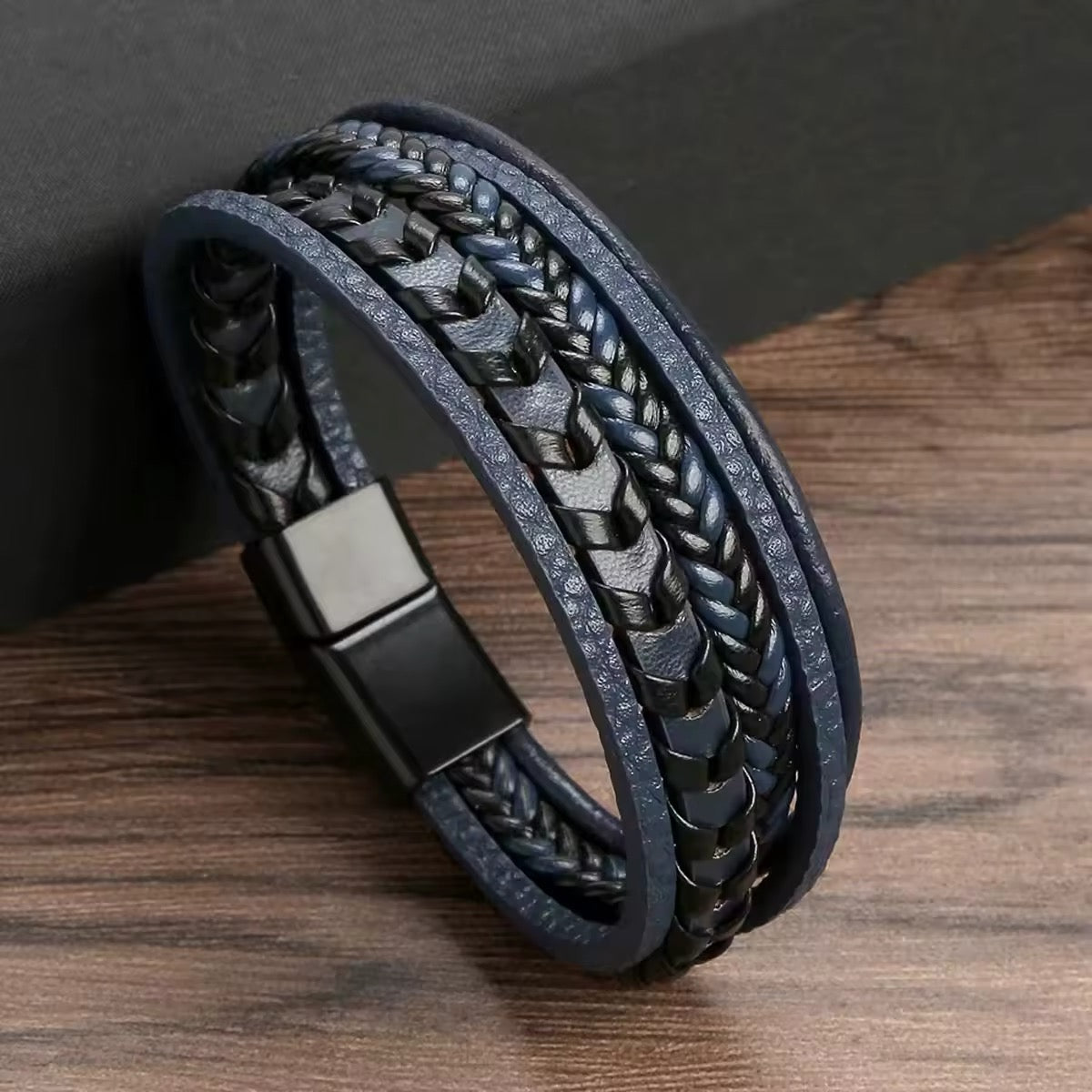 MEN'S Multi - layered Vintage Leather Rope Bracelet - bellissi