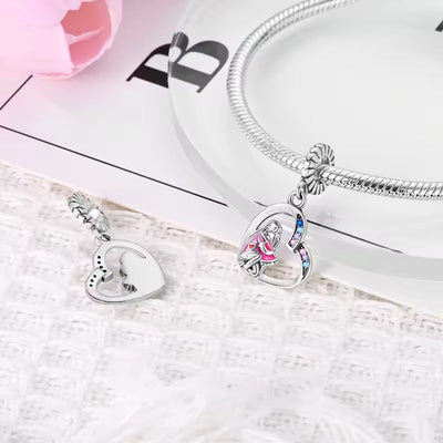 Mum & Daughter Hugging Dangle Charm - bellissi