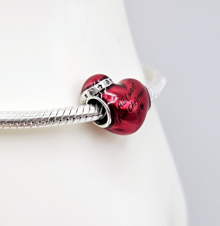 Red Heart & Santa Hat Charm - bellissi