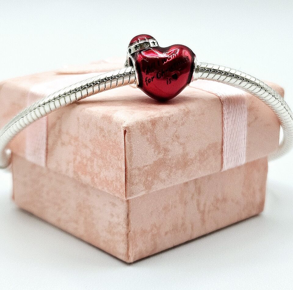 Red Heart & Santa Hat Charm - bellissi