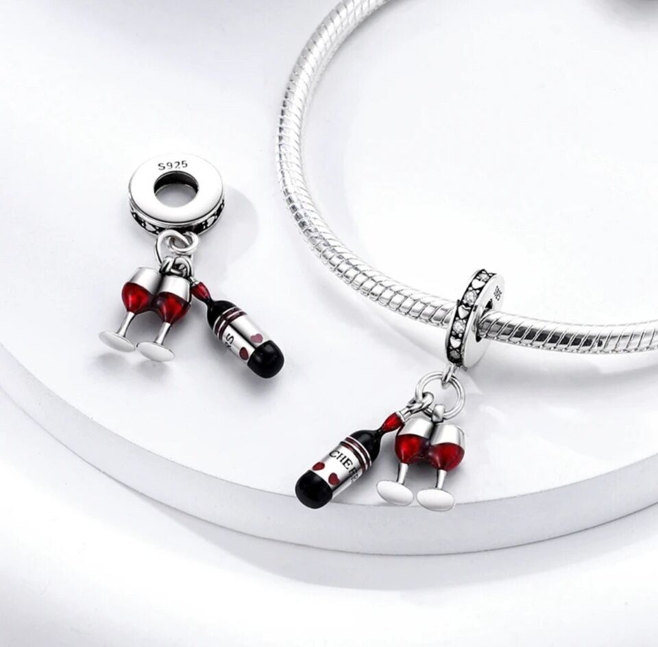Red Wine & Glasses Dangle Charm - bellissi