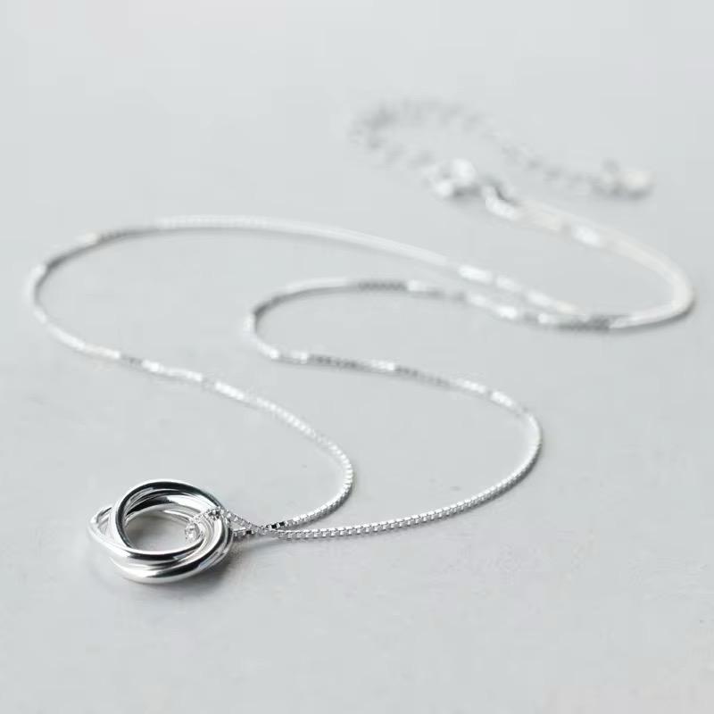 Sterling Silver Trinity Knot Necklace