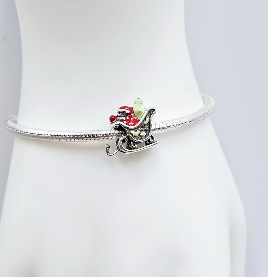 Santa Sleigh Charm - bellissi