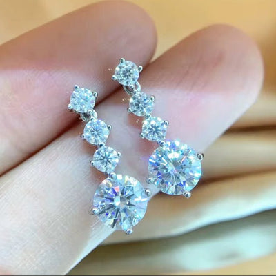 Shiny Round Cubic Zirconia Dangle Earrings - bellissi