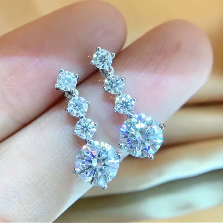 Shiny Round Cubic Zirconia Dangle Earrings - bellissi