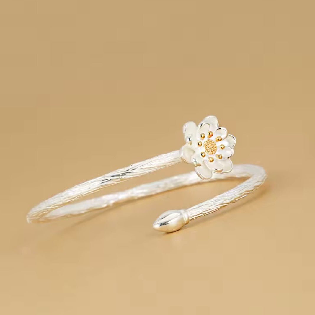 Silver Bloom Adjustable Bracelet - bellissi