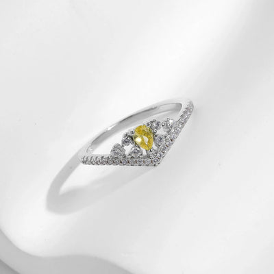 Silver Luxury Sparkling Water Drop CZ Ring - bellissi