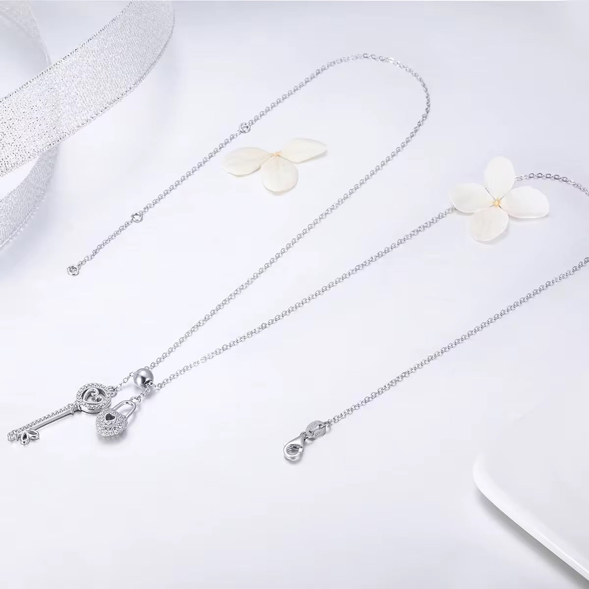 Silver Padlock & Key Necklace Cubic Zircon AAA - bellissi