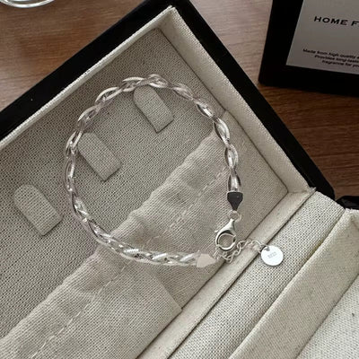 Silver Twist Elegance Bracelet - bellissi