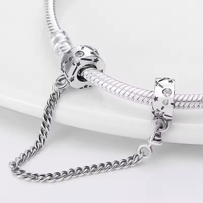Simple Stars Safety Chain - bellissi