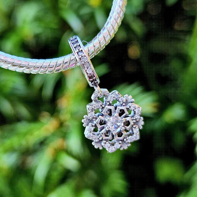 Snowflake Dangle Charm - bellissi