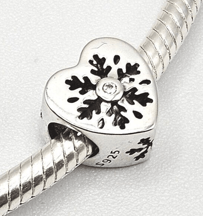 Snowflake Heart Charm - bellissi
