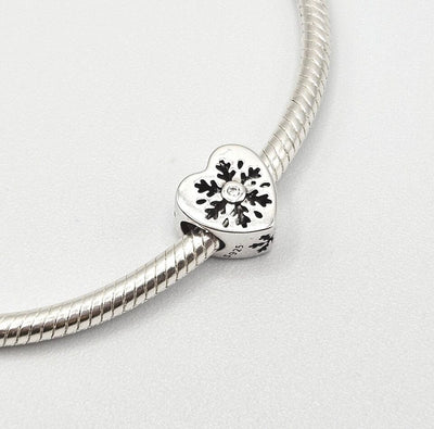 Snowflake Heart Charm - bellissi