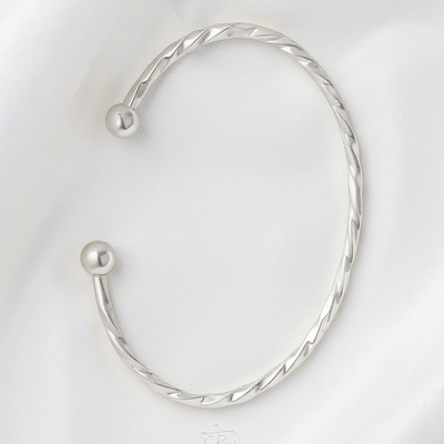 Sterling Silver Bracelet with Ball Ends - bellissi